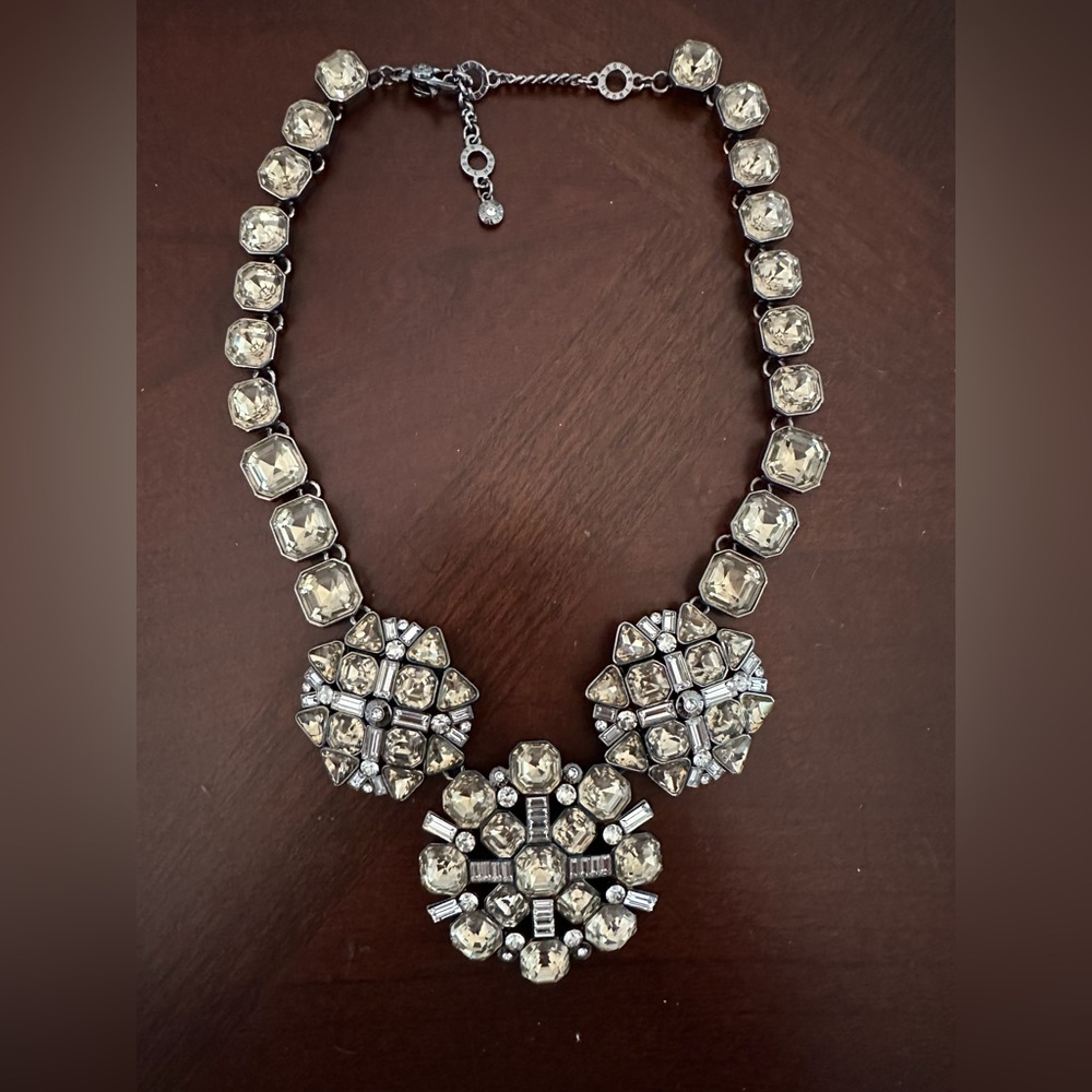 Henri Bendel RARE Rhinestone Gun Metal Tone Rhinestone Statement Necklace Mint